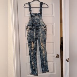 Distressed VIP overalls, size 7/8